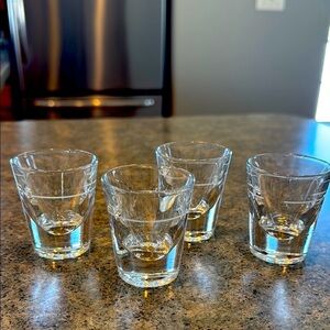 Vintage shot glasses White Stripe